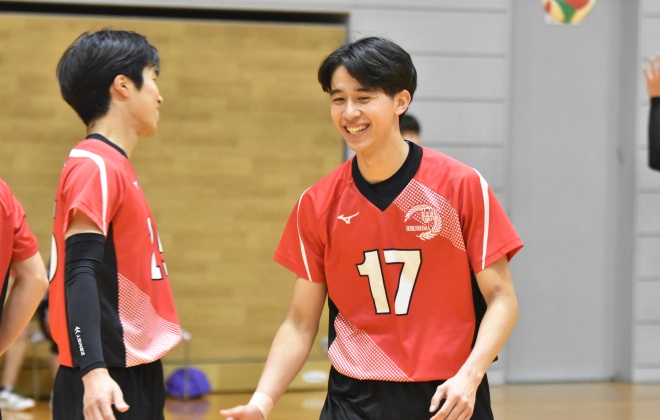 �k������