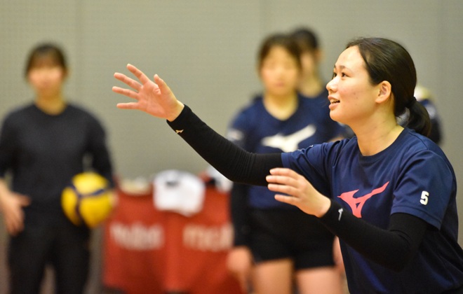 �R���ޖr��